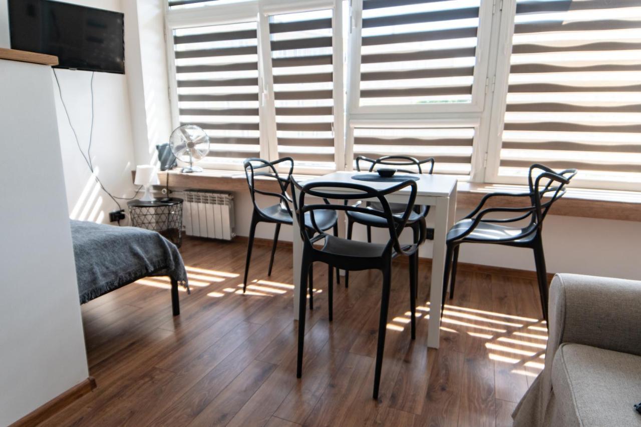 Komfortowy Apartament Scisle Centrum Radom Esterno foto